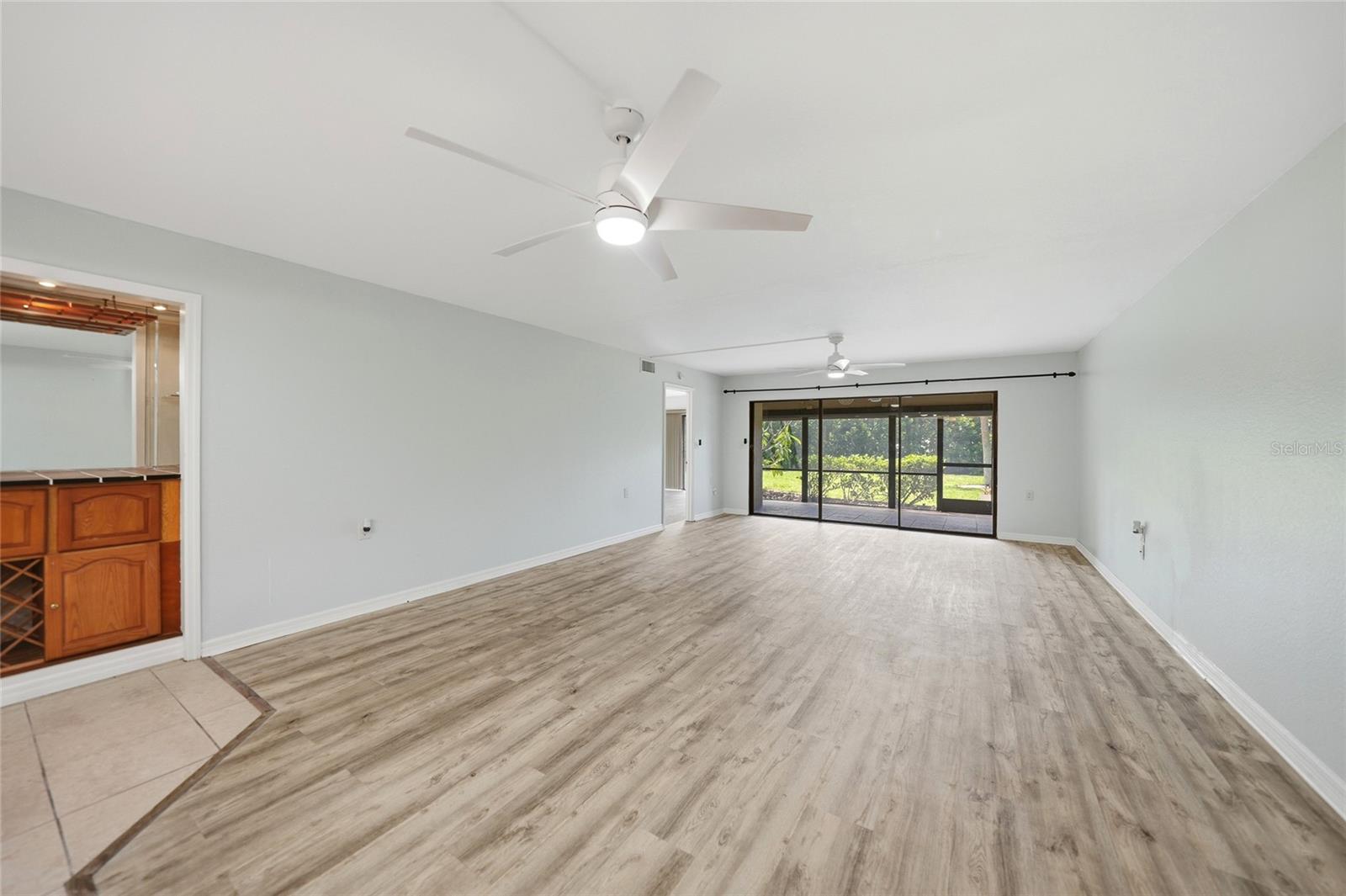 BANYAN POINT PH 03 - Residential