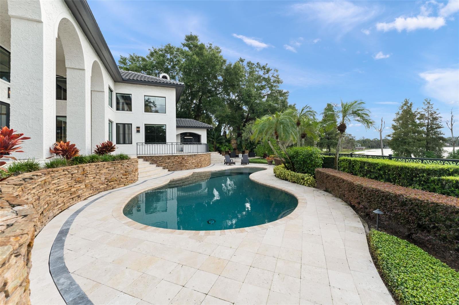 ISLEWORTH - Residential