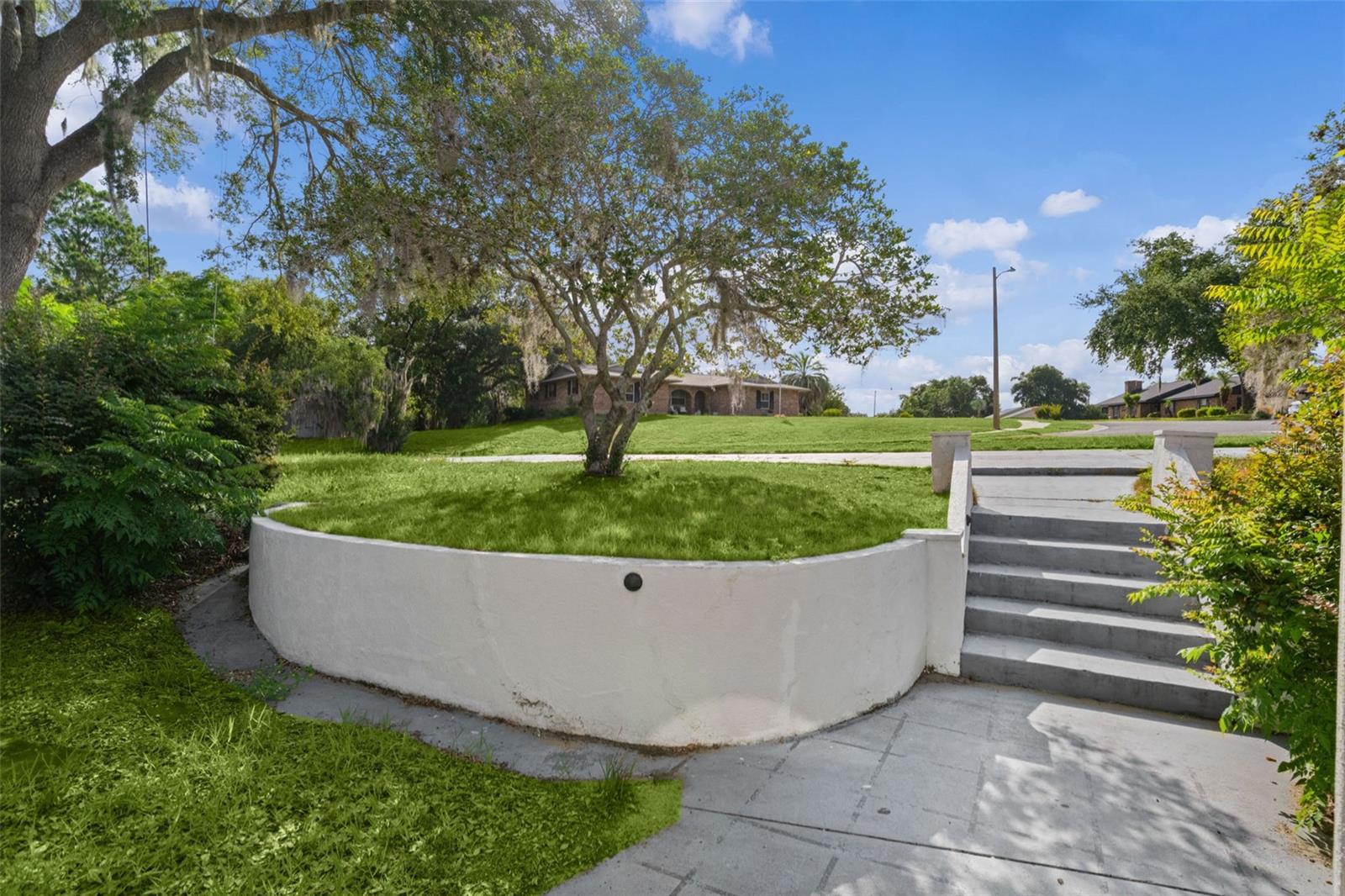 VALENCIA TERRACE - Residential