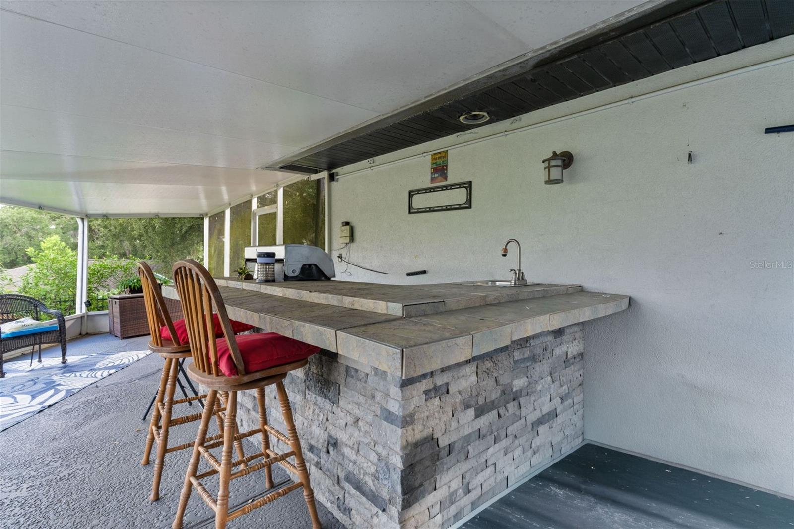 VALENCIA TERRACE - Residential