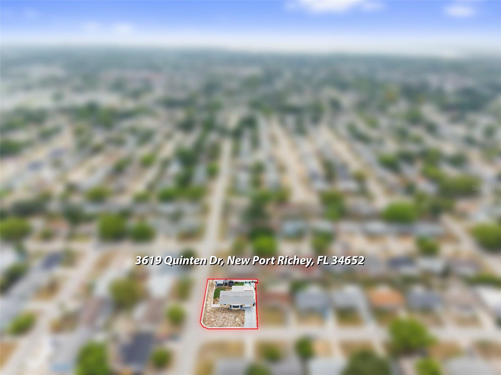 COLONIAL HILLS - Residential