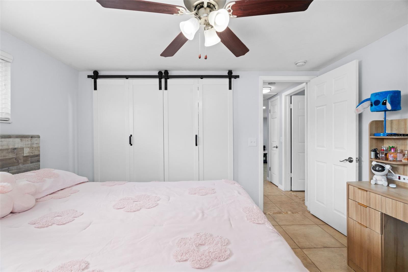 COLONIAL HILLS - Residential