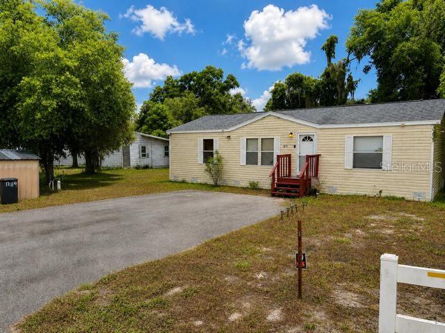 MOON LAKE ESTATES - Residential