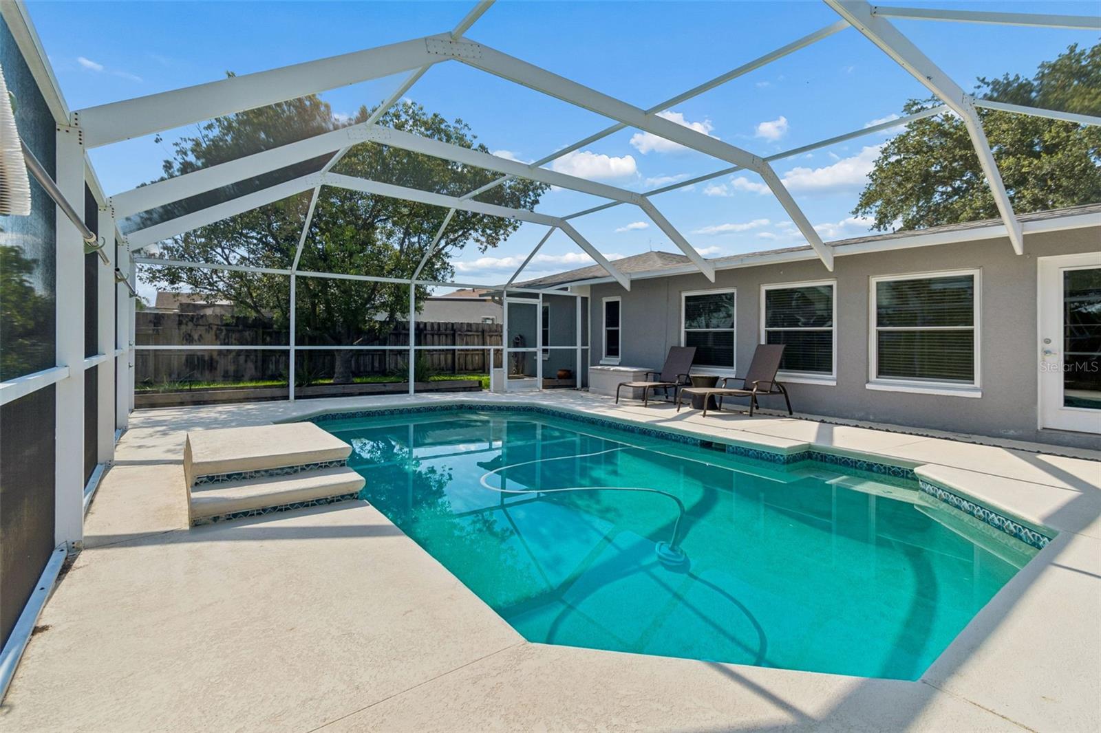 COUNTRY PLACE WEST UNIT V - Residential