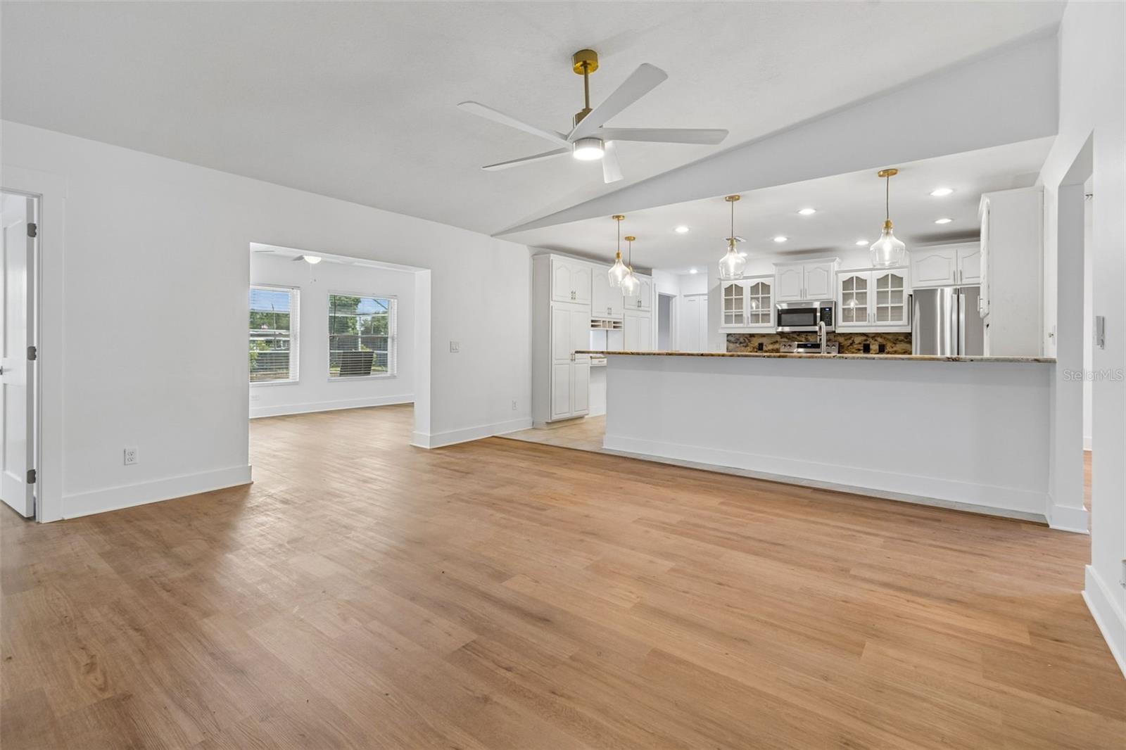 COUNTRY PLACE WEST UNIT V - Residential