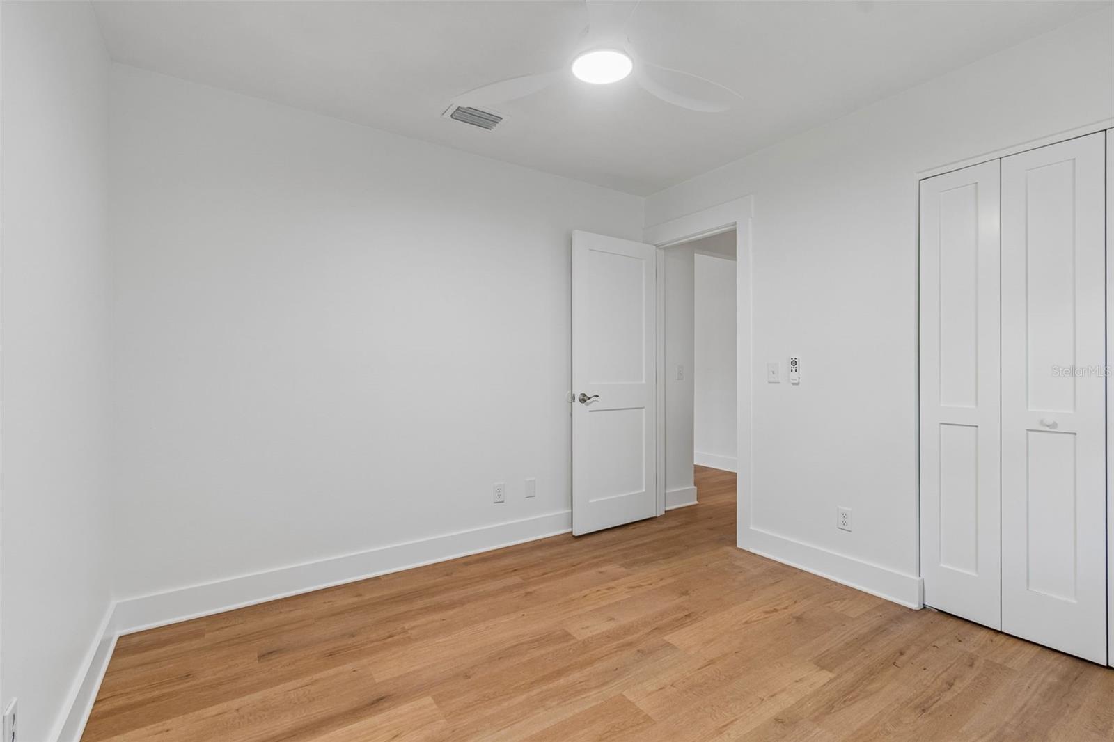 COUNTRY PLACE WEST UNIT V - Residential