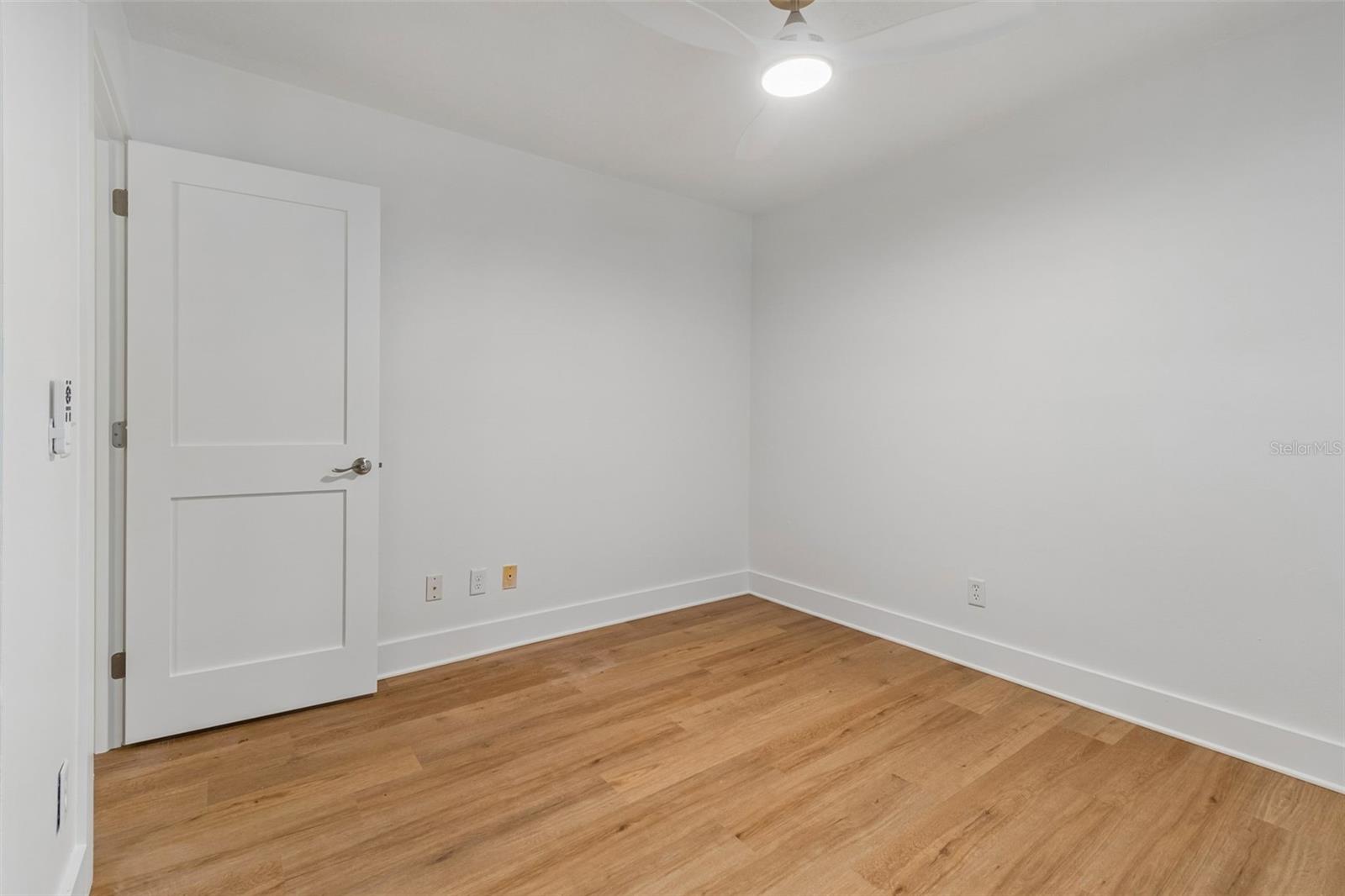 COUNTRY PLACE WEST UNIT V - Residential