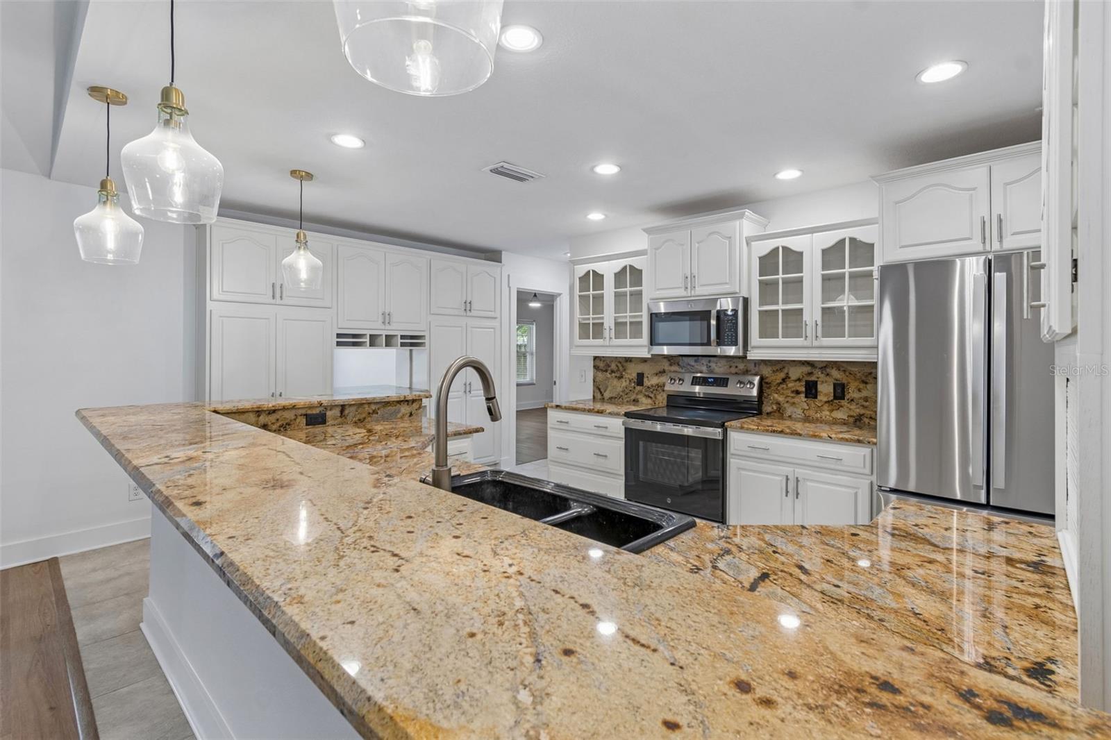 COUNTRY PLACE WEST UNIT V - Residential
