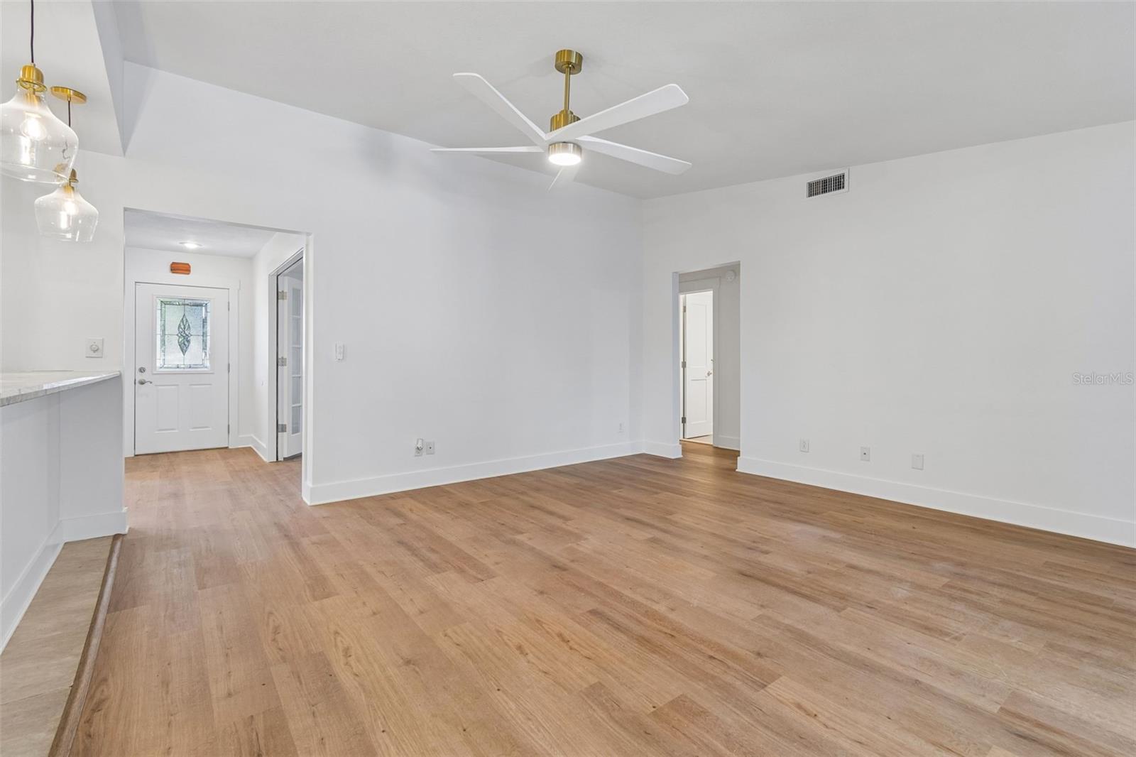 COUNTRY PLACE WEST UNIT V - Residential