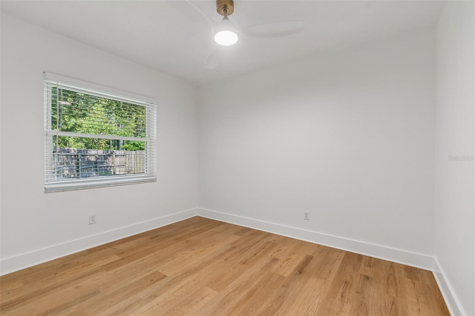 COUNTRY PLACE WEST UNIT V - Residential