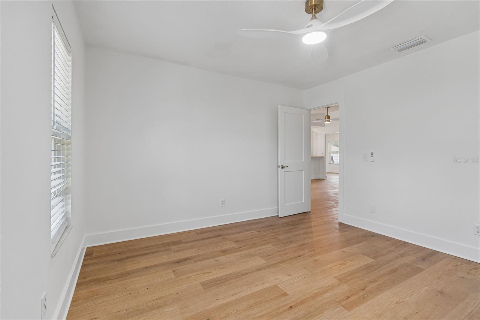 COUNTRY PLACE WEST UNIT V - Residential