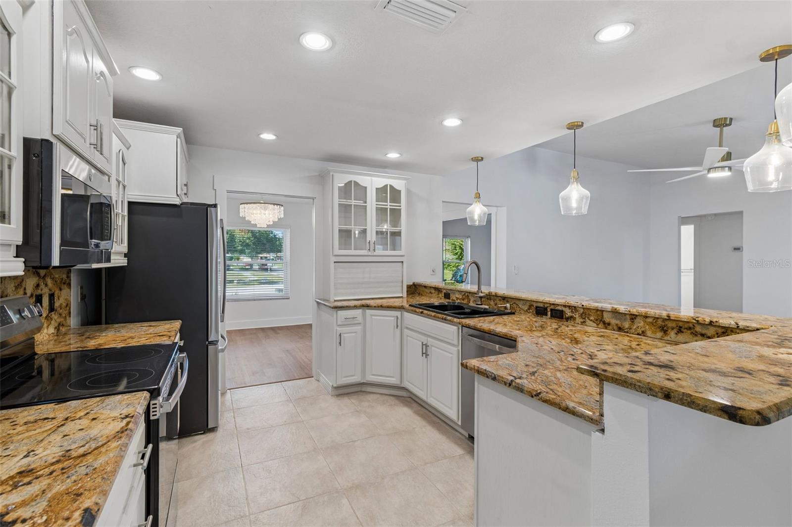 COUNTRY PLACE WEST UNIT V - Residential
