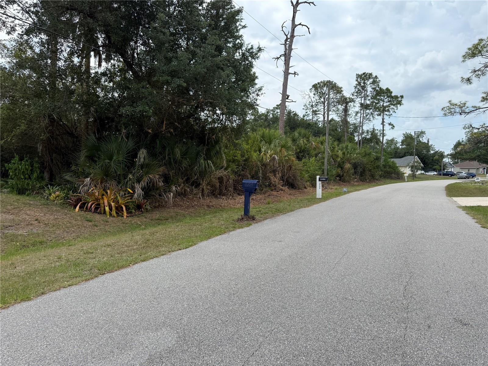PORT CHARLOTTE SUB 08 - Land
