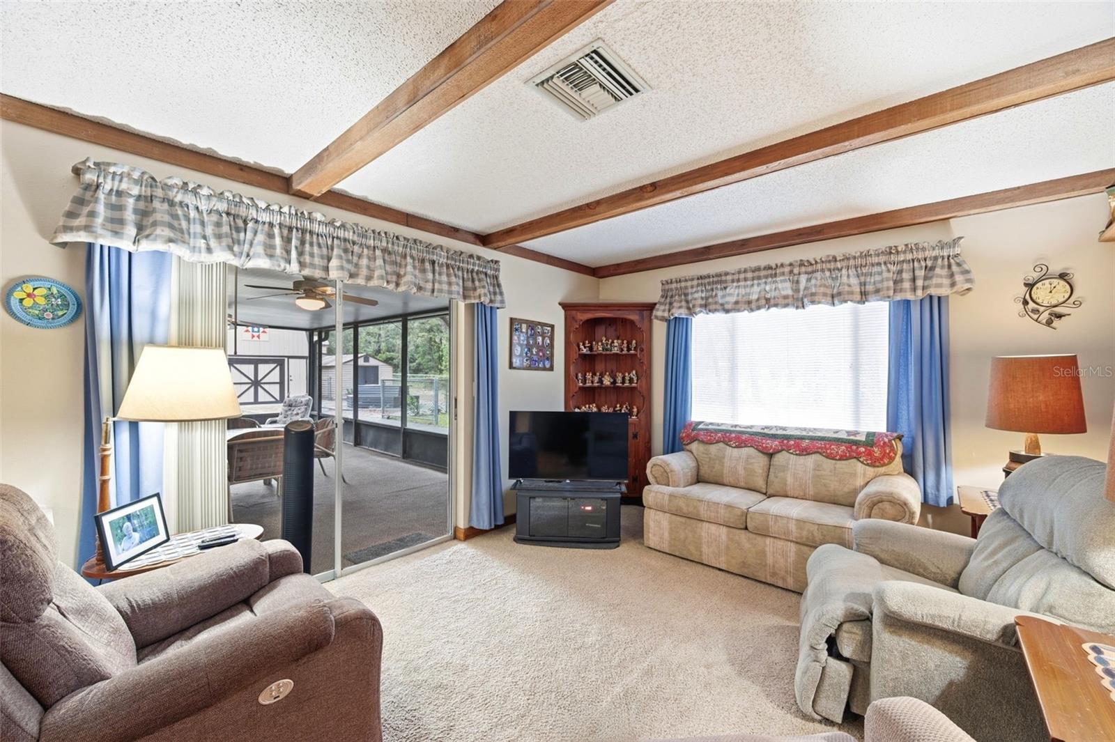 SUNCOAST HIGHLANDS - Residential