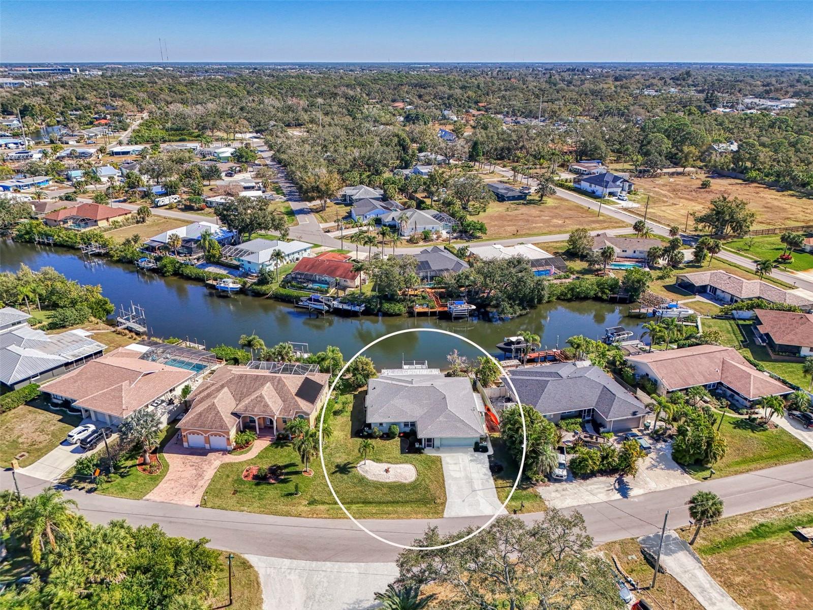 WATERFRONT ESTATES - Residential