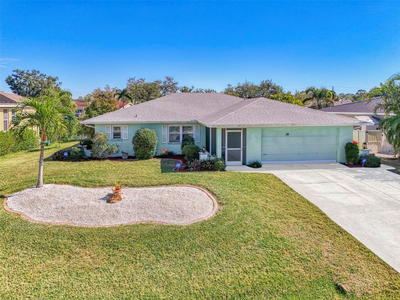 WATERFRONT ESTATES - Residential