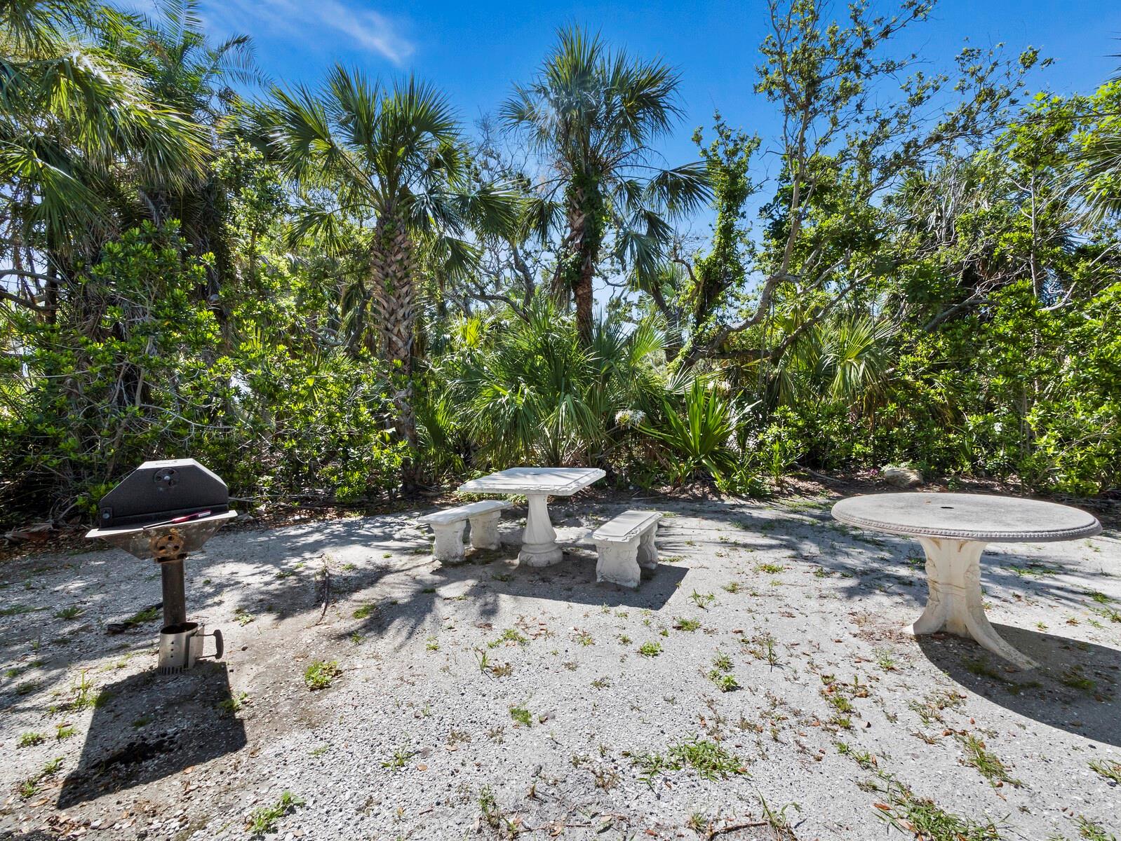 NEPTUNE ON LONGBOAT KEY - Residential