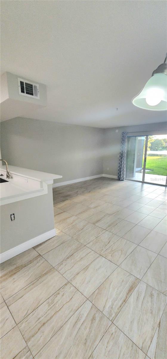 AUDUBON VLS/HUNTERS CRK CONDO - Residential