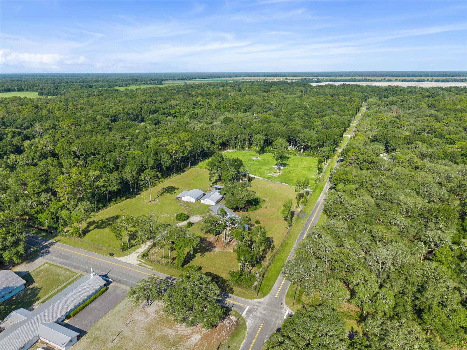 MANATEE FARMS ESTATE 1 - Residential