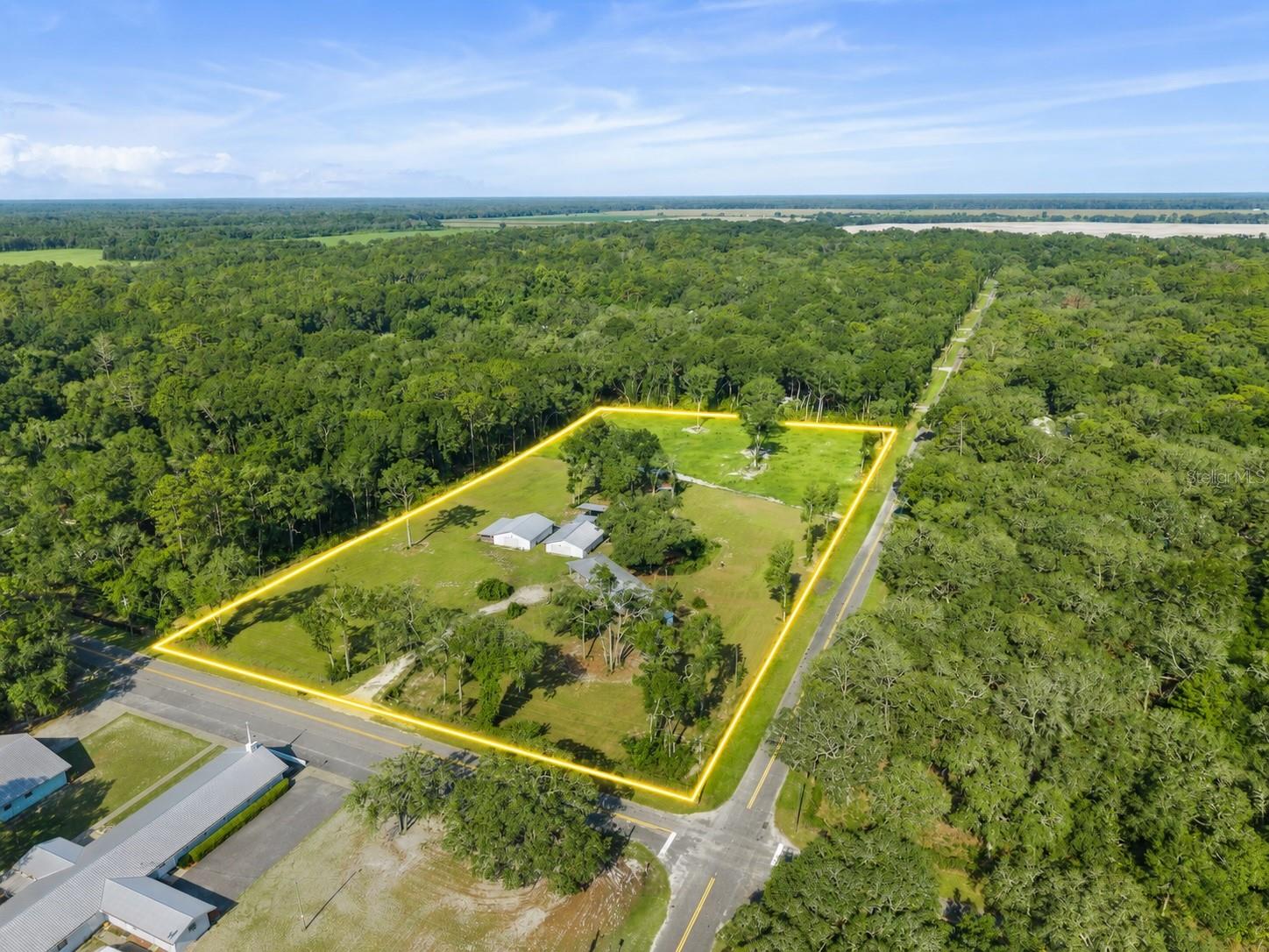 MANATEE FARMS ESTATE 1 - Residential