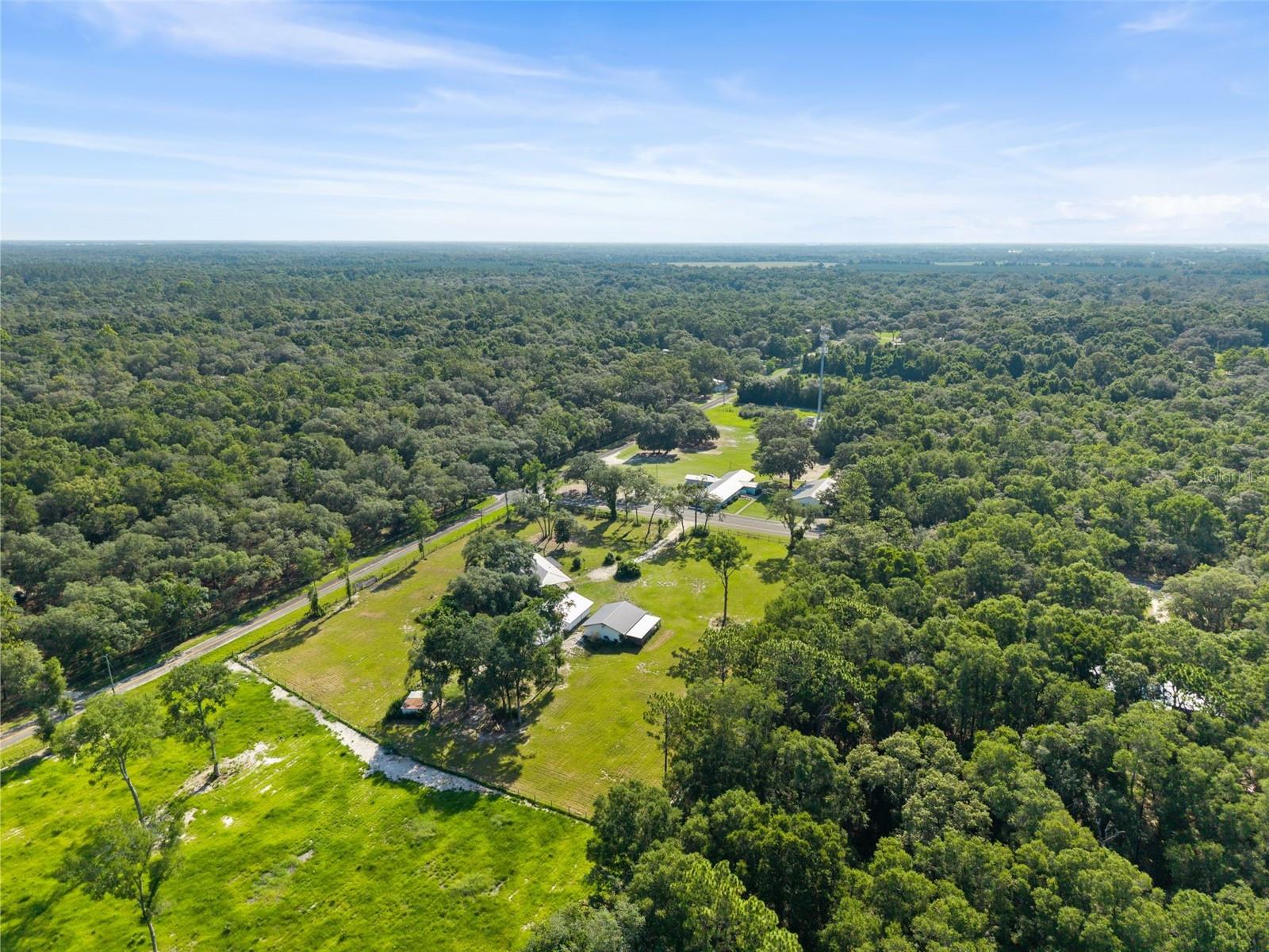 MANATEE FARMS ESTATE 1 - Residential