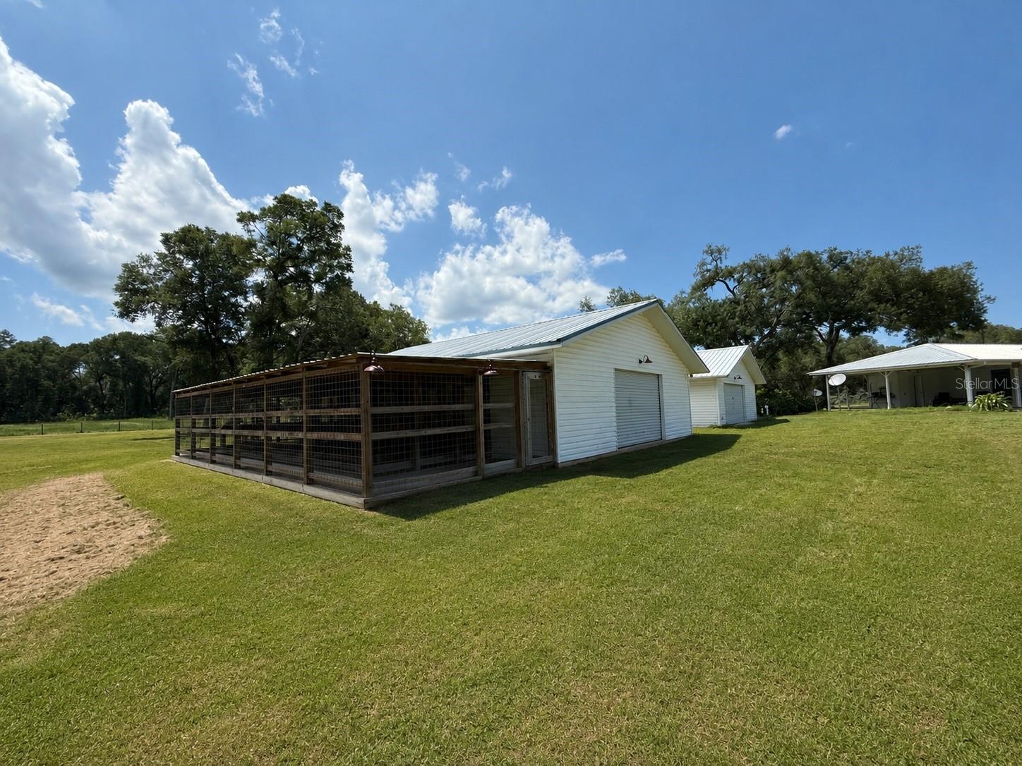 MANATEE FARMS ESTATE 1 - Residential