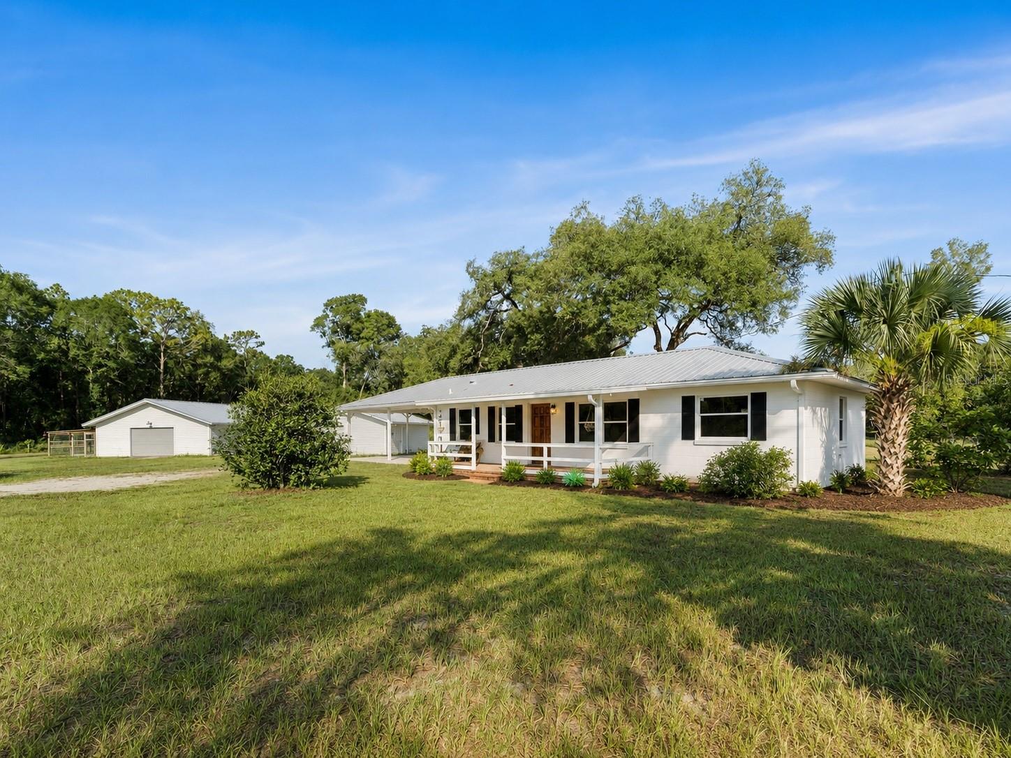 MANATEE FARMS ESTATE 1 - Residential