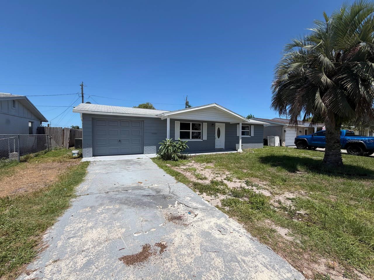 COLONIAL MANOR - Residential Lease