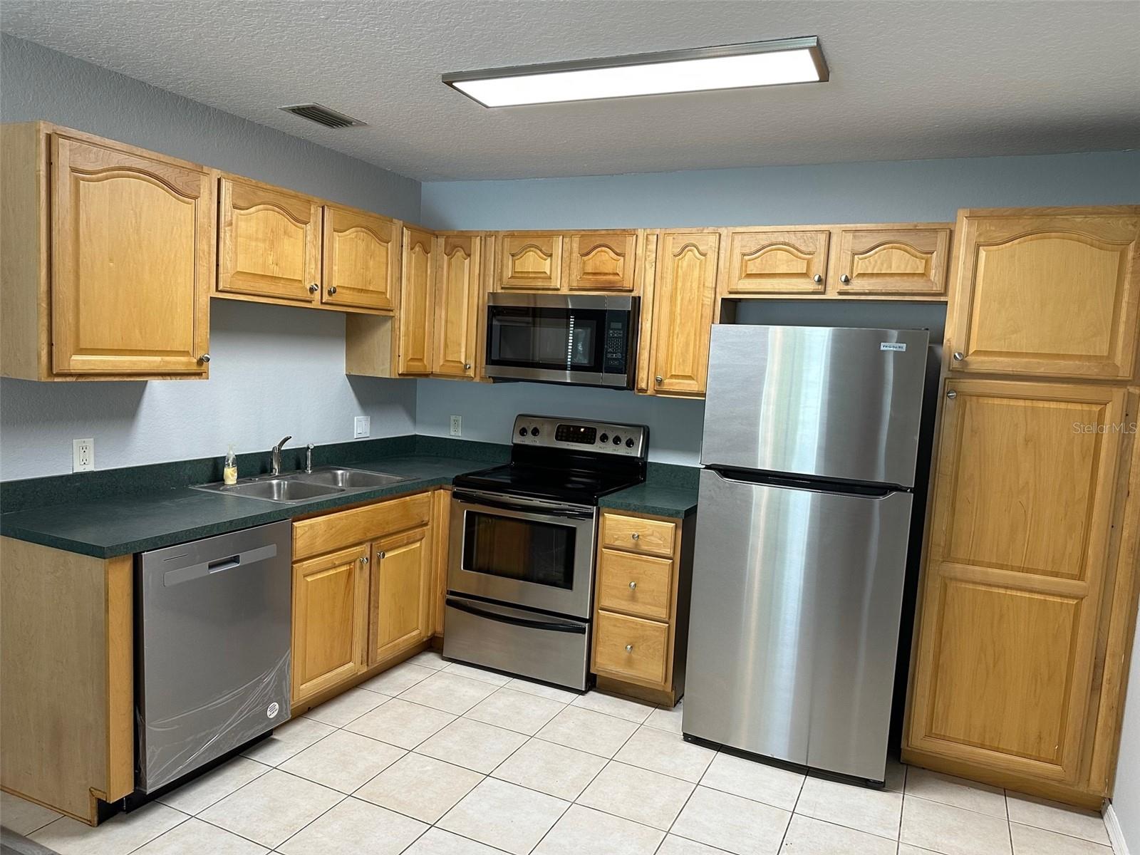 JY DETWILERS 1ST ADD - Residential