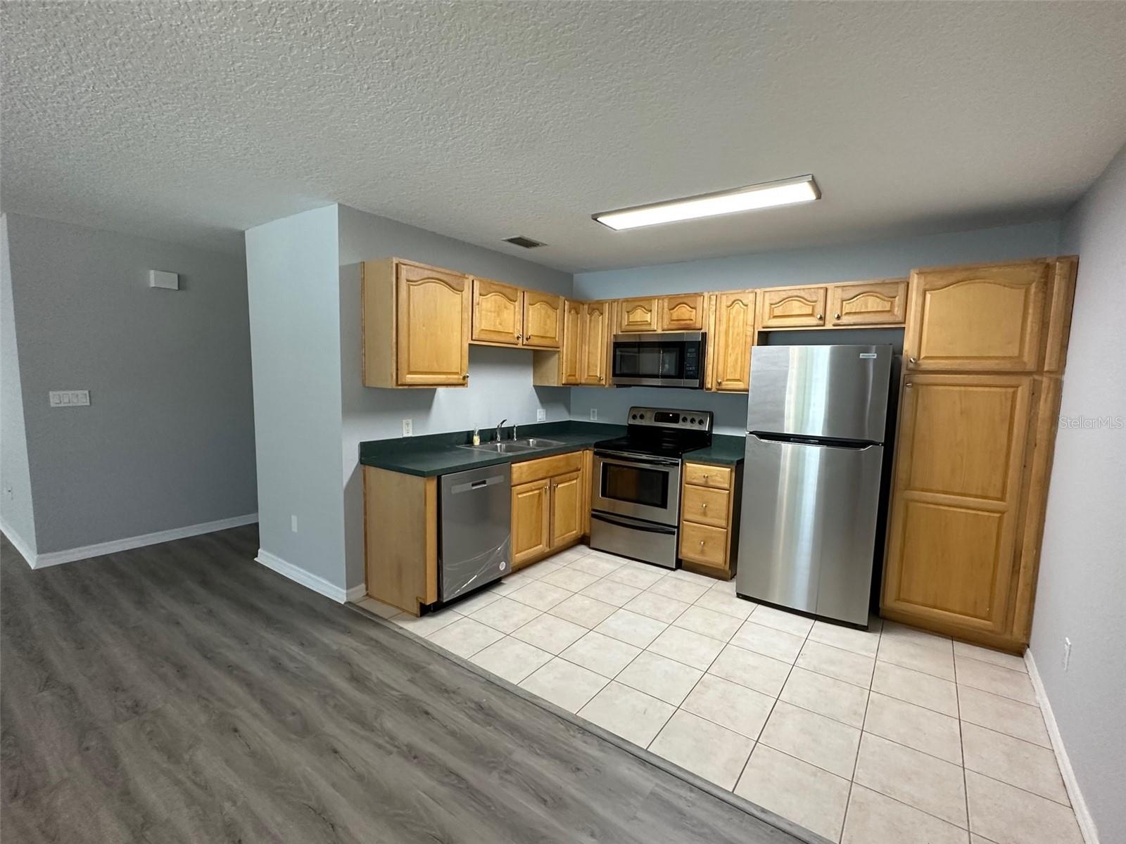 JY DETWILERS 1ST ADD - Residential