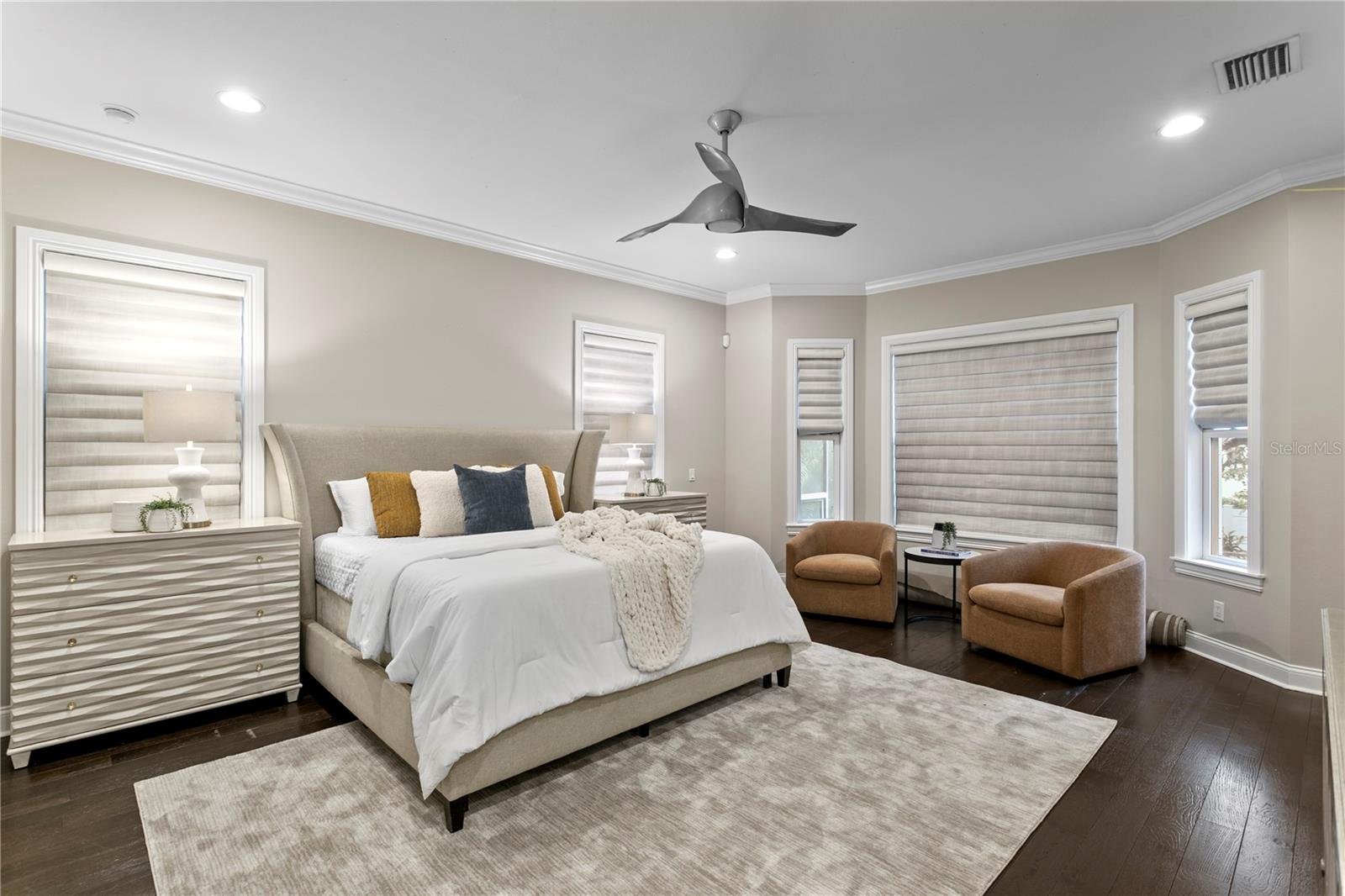 WEST SHORE CREST - Residential