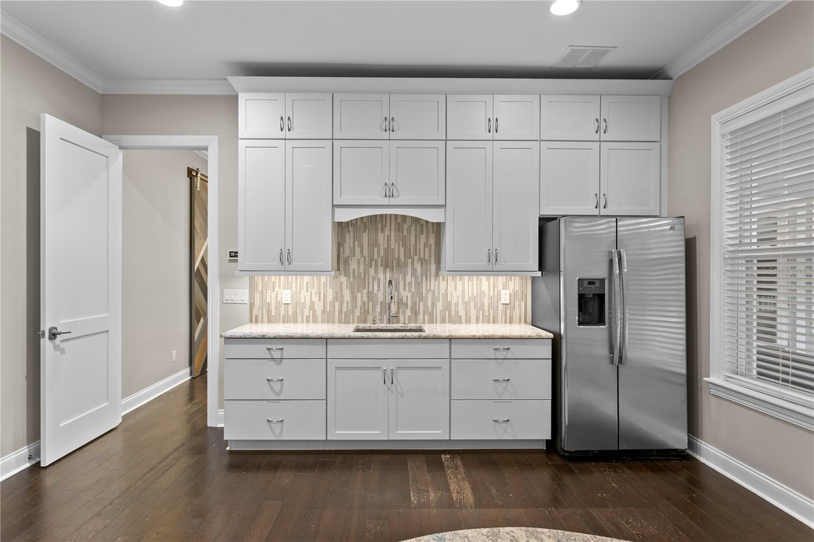 WEST SHORE CREST - Residential