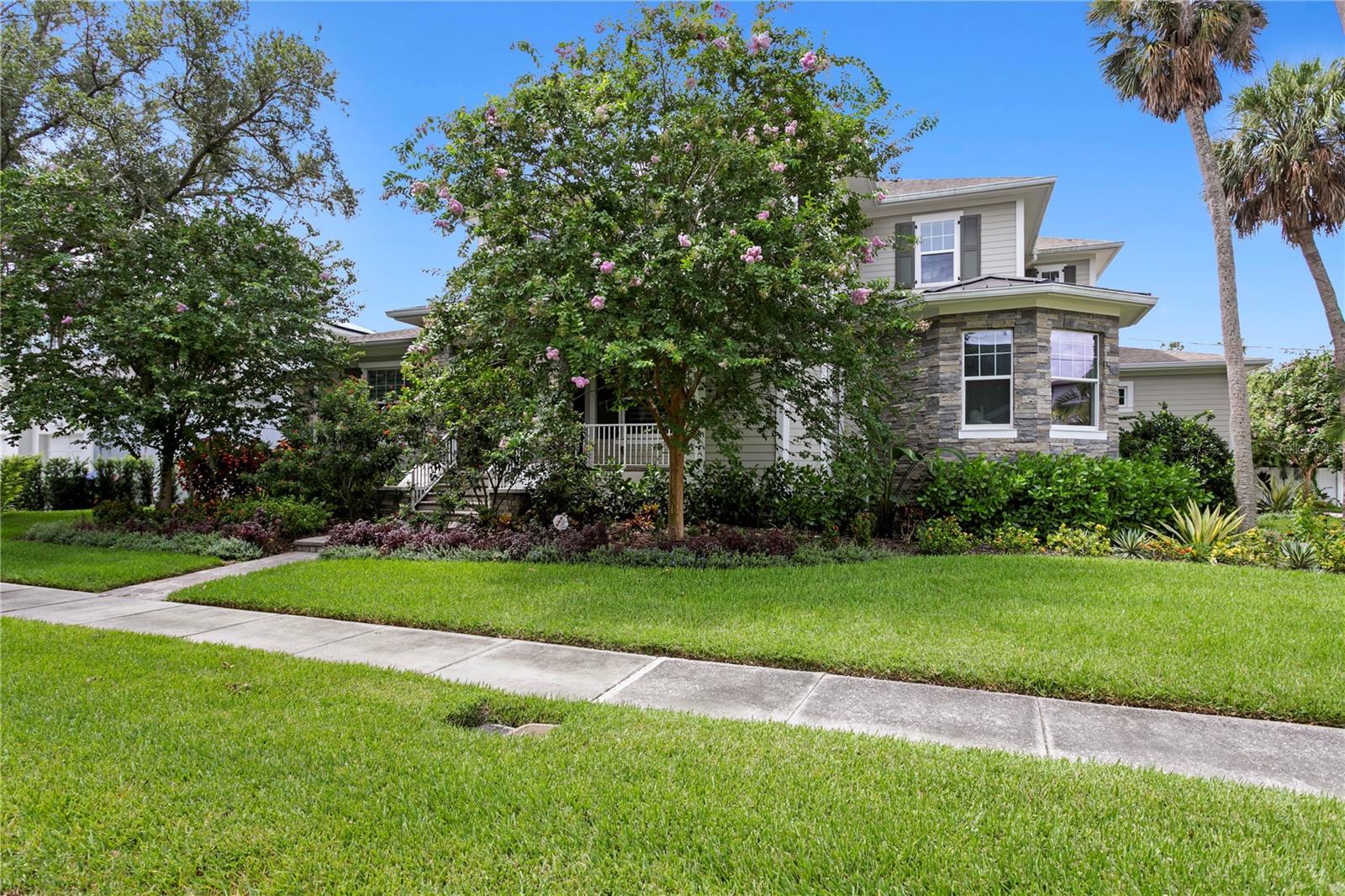 WEST SHORE CREST - Residential