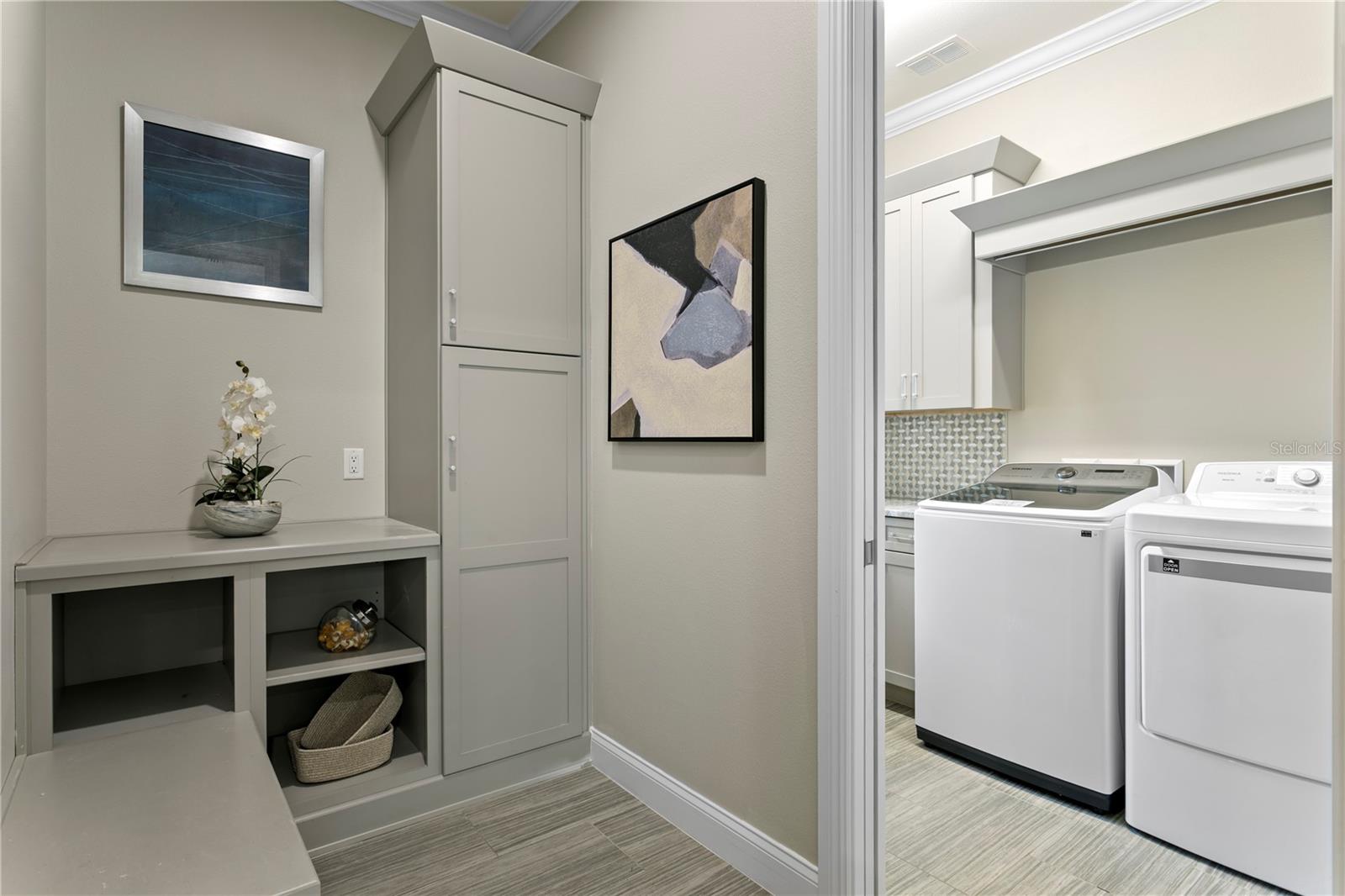 WEST SHORE CREST - Residential