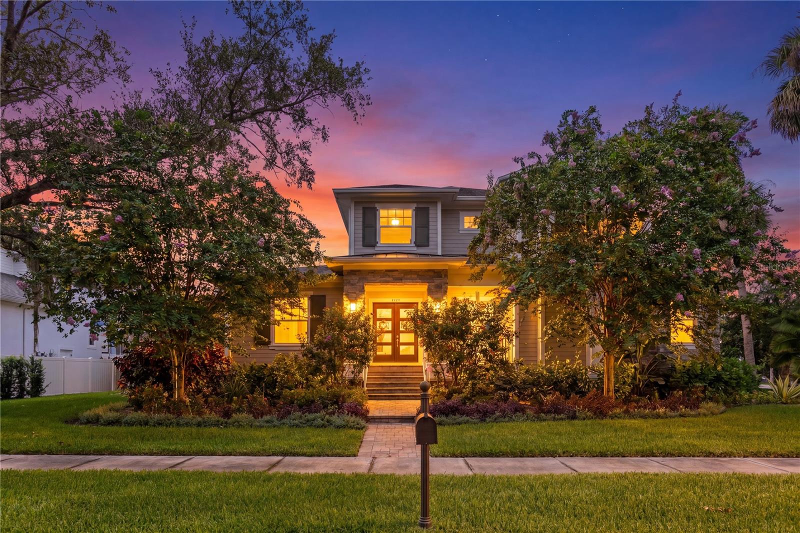 WEST SHORE CREST - Residential