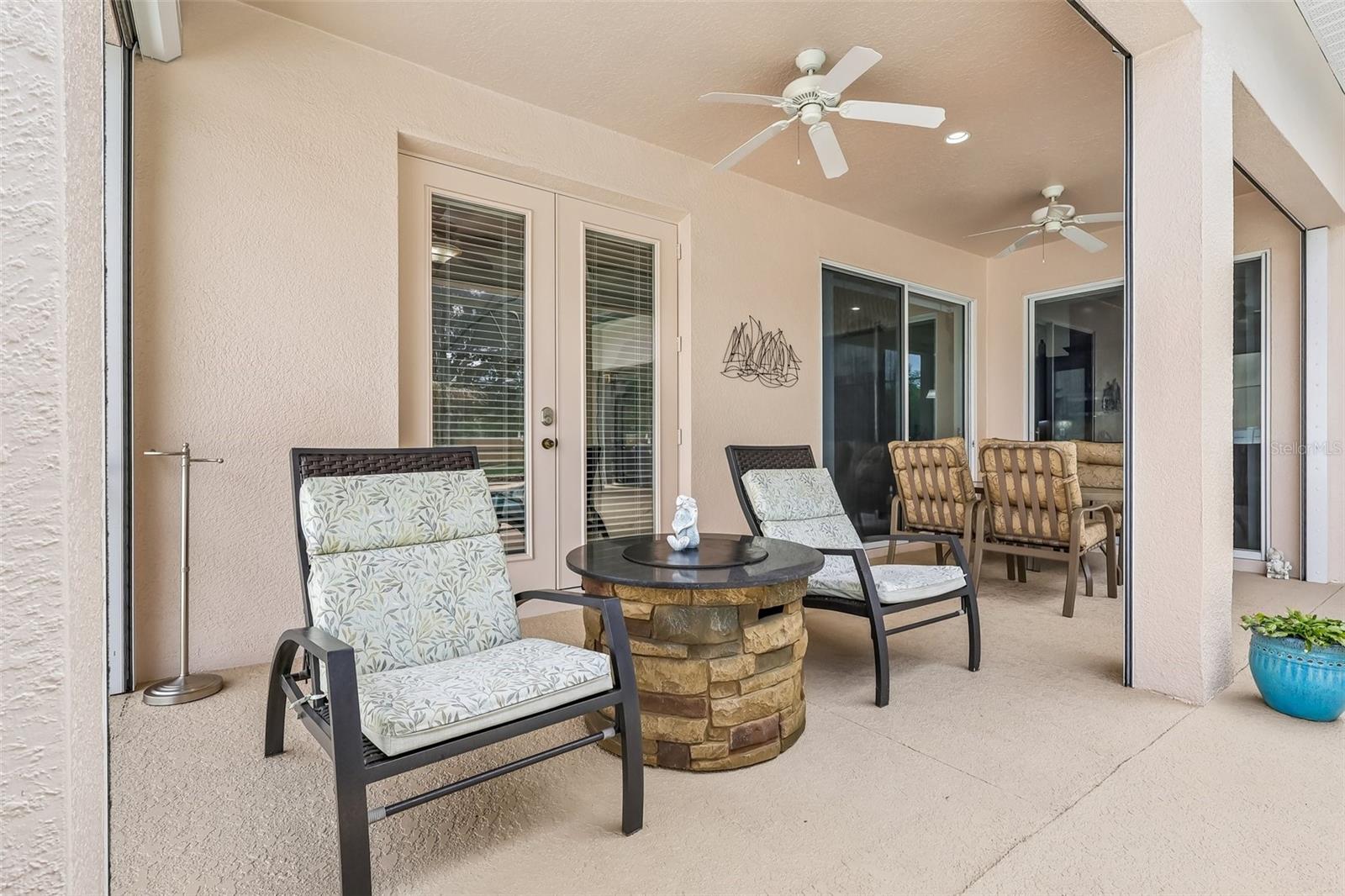 BLUE LAKE ESTATES - Residential