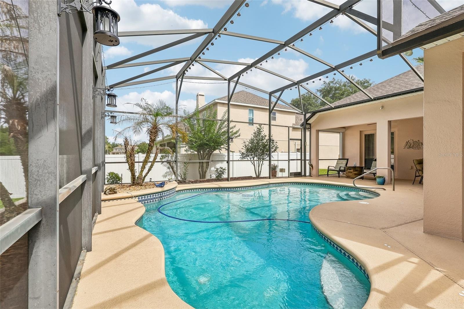BLUE LAKE ESTATES - Residential