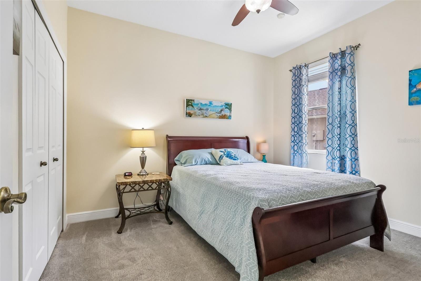 BLUE LAKE ESTATES - Residential