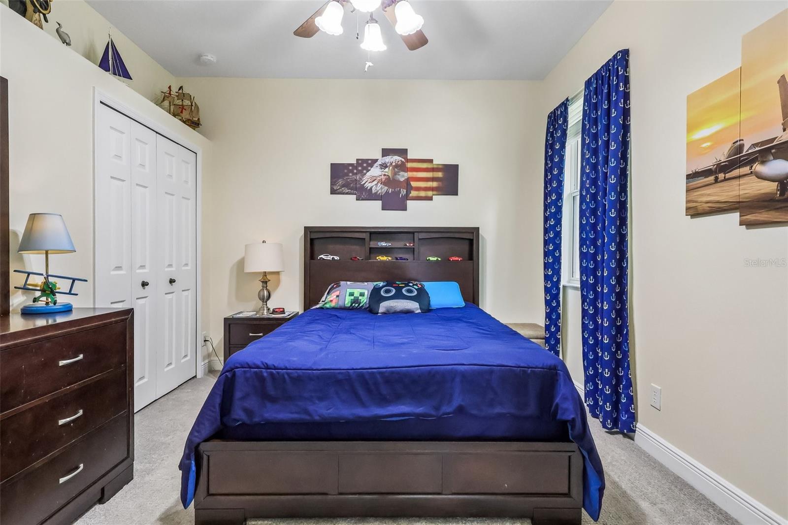 BLUE LAKE ESTATES - Residential
