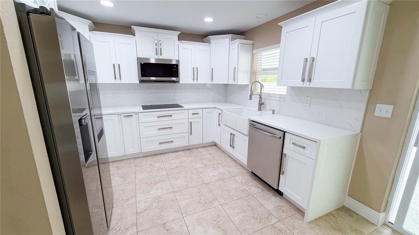 MARION OAKS UN 06 - Residential
