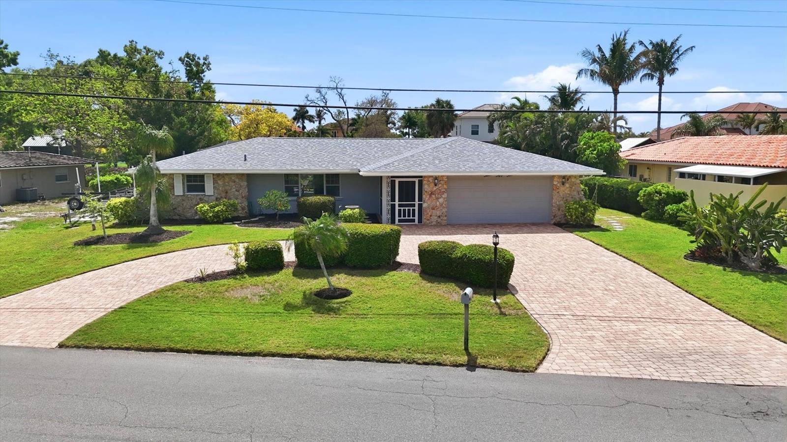 SORRENTO SHORES REP OF 2 - Residential