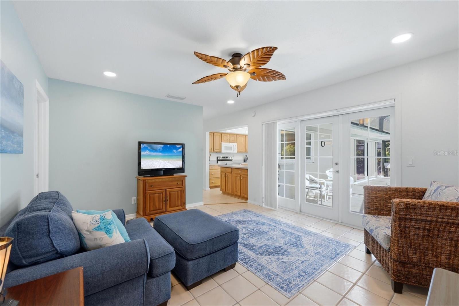 SORRENTO SHORES REP OF 2 - Residential