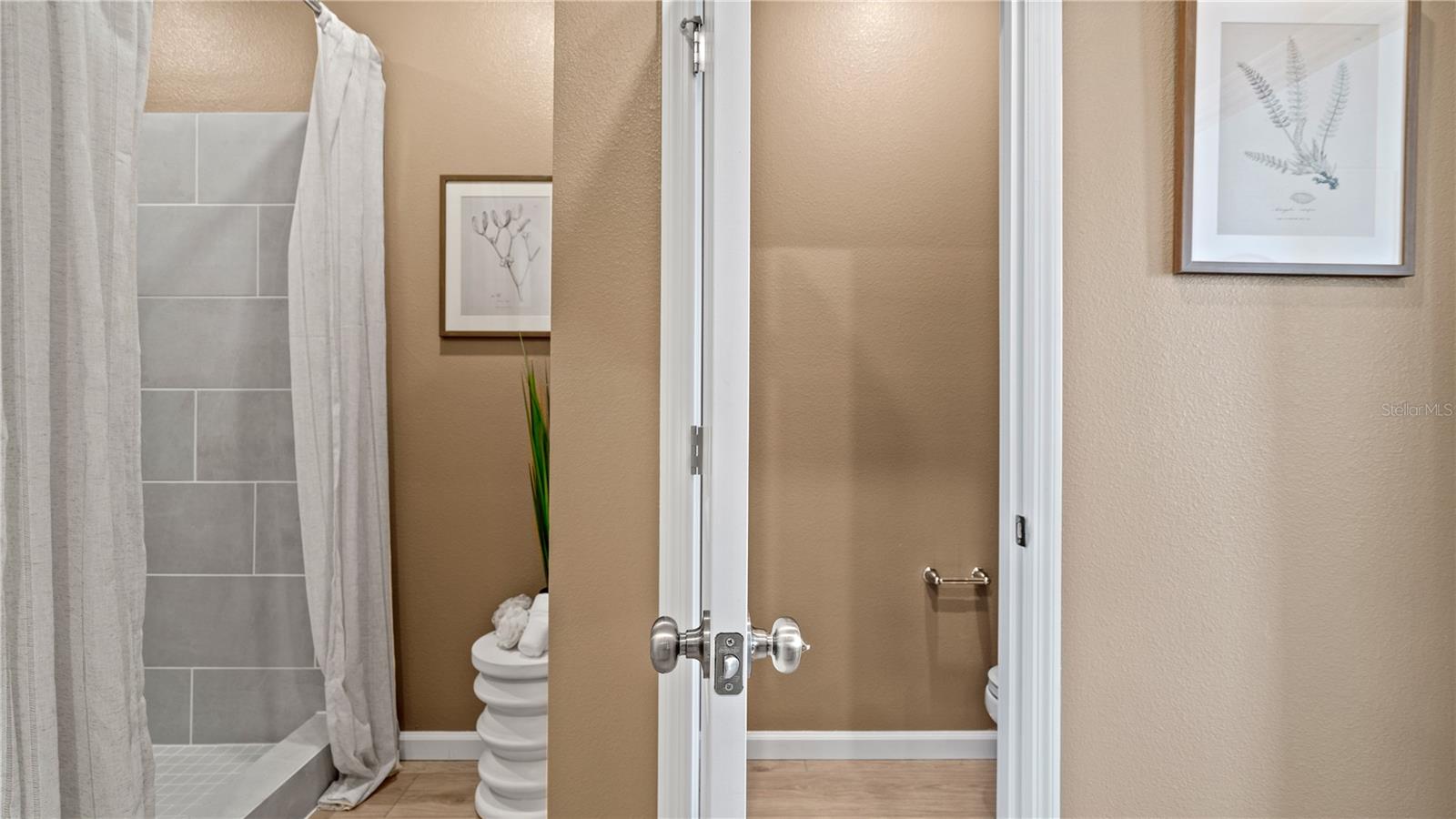 WELLNESS WAY 50S - Residential