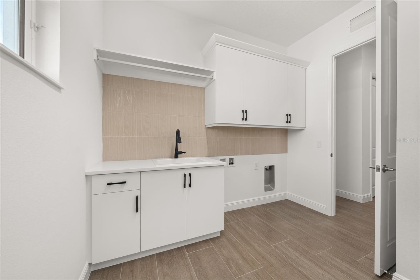 SHELLSTONE - Residential