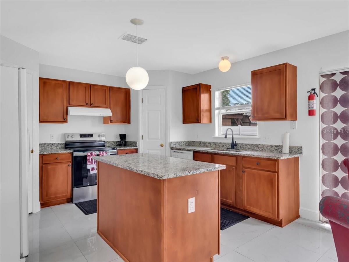 SETTLERS CREEK NORTH - Residential