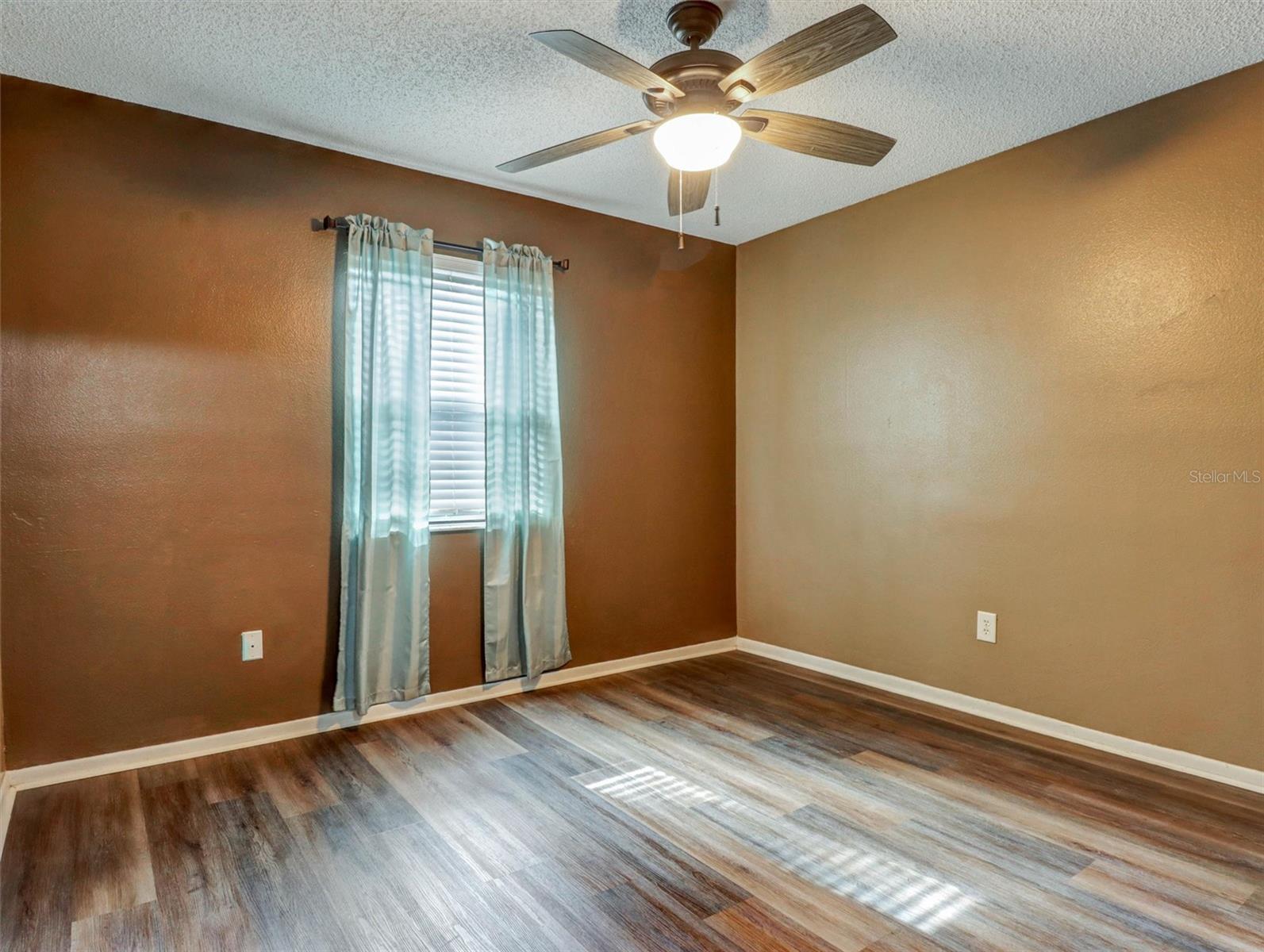 CEDAR HEIGHTS - Residential