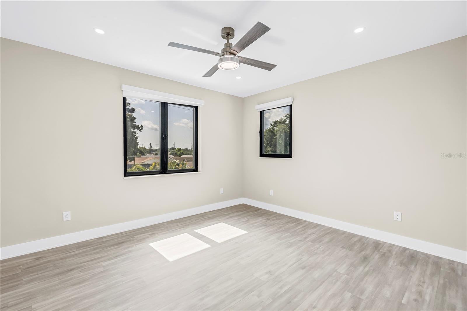 TYRONE PARK 1ST ADD - Residential