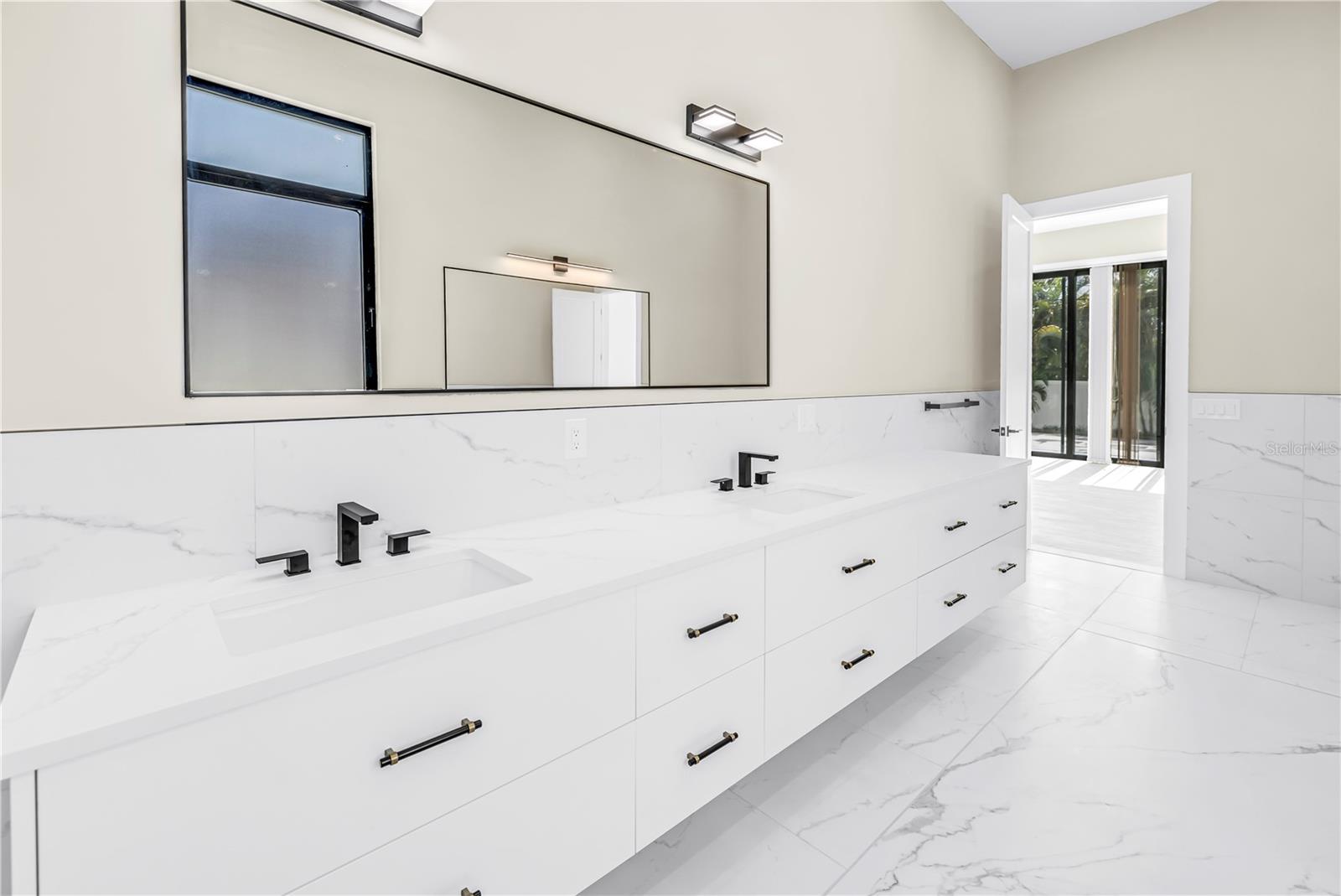 TYRONE PARK 1ST ADD - Residential