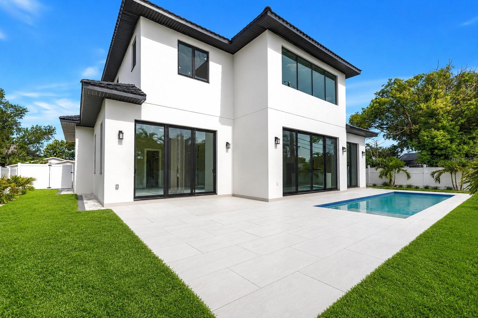 TYRONE PARK 1ST ADD - Residential