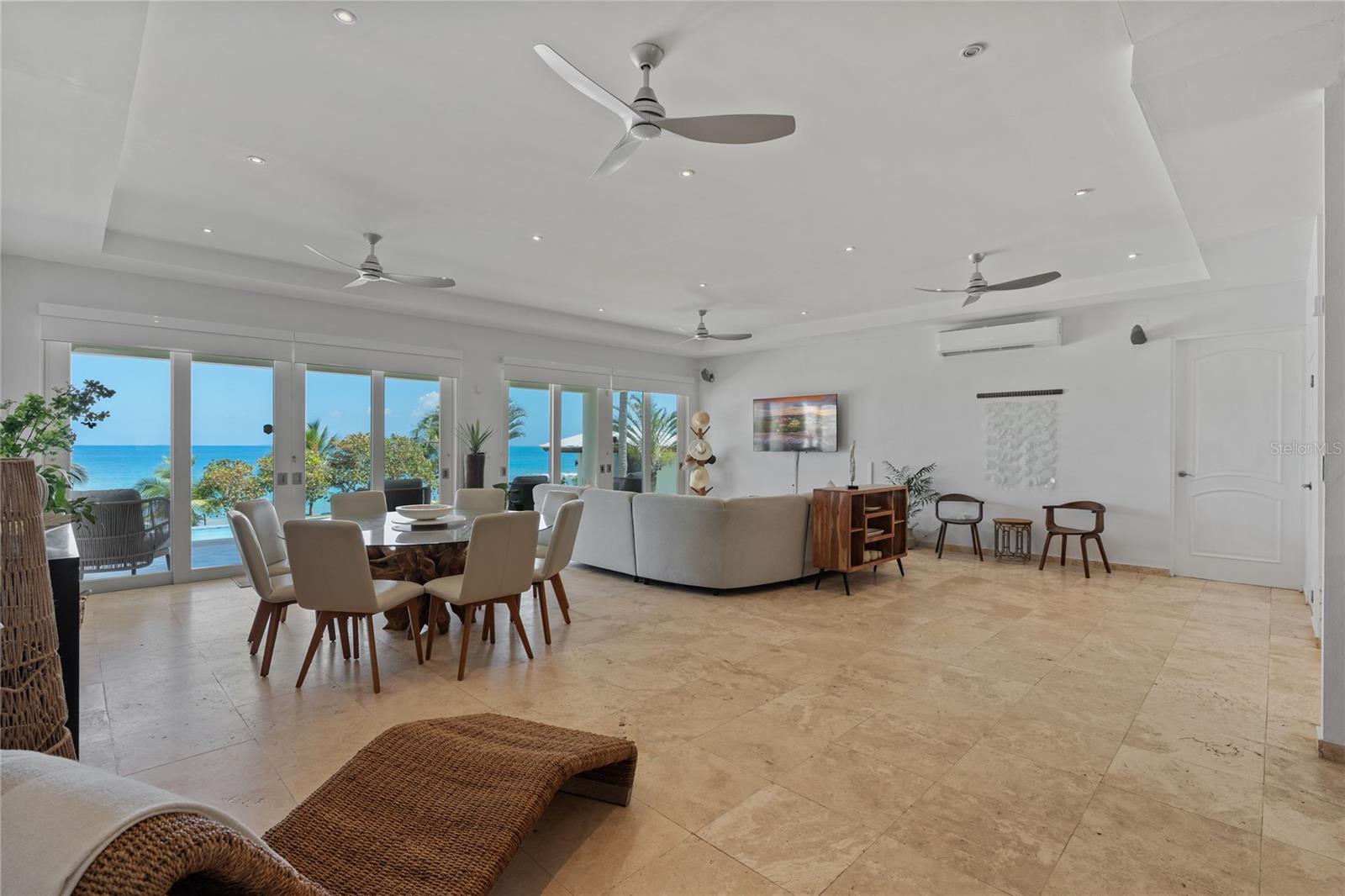 MARTINEAU BAY RESORT - Residential
